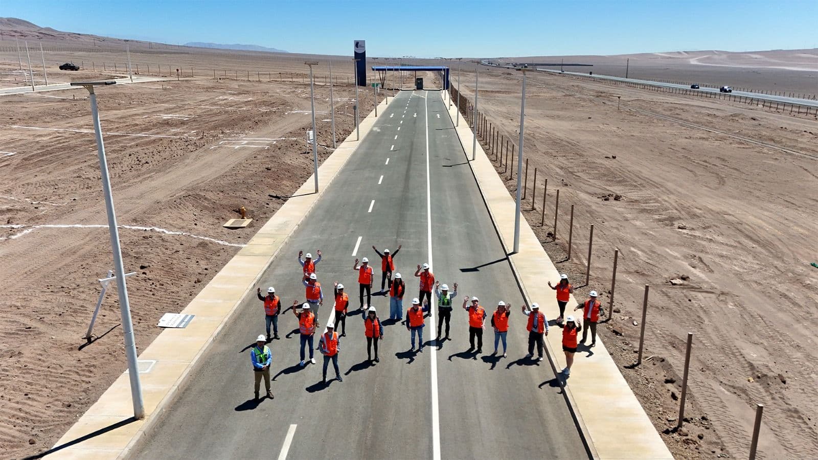 Delegación del Grupo BRIPAEM visitó la Plataforma Logística La Negra y proyectos de Puerto Antofagasta