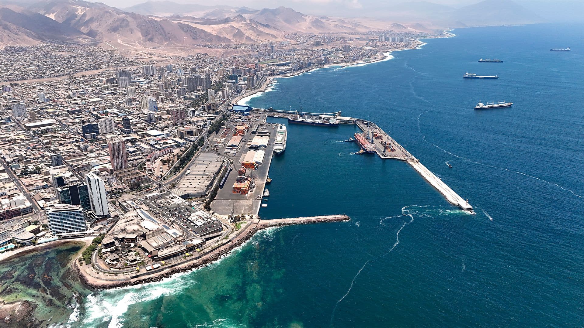 Puerto Antofagasta convida para apresentação técnica sobre licitação de dragagem