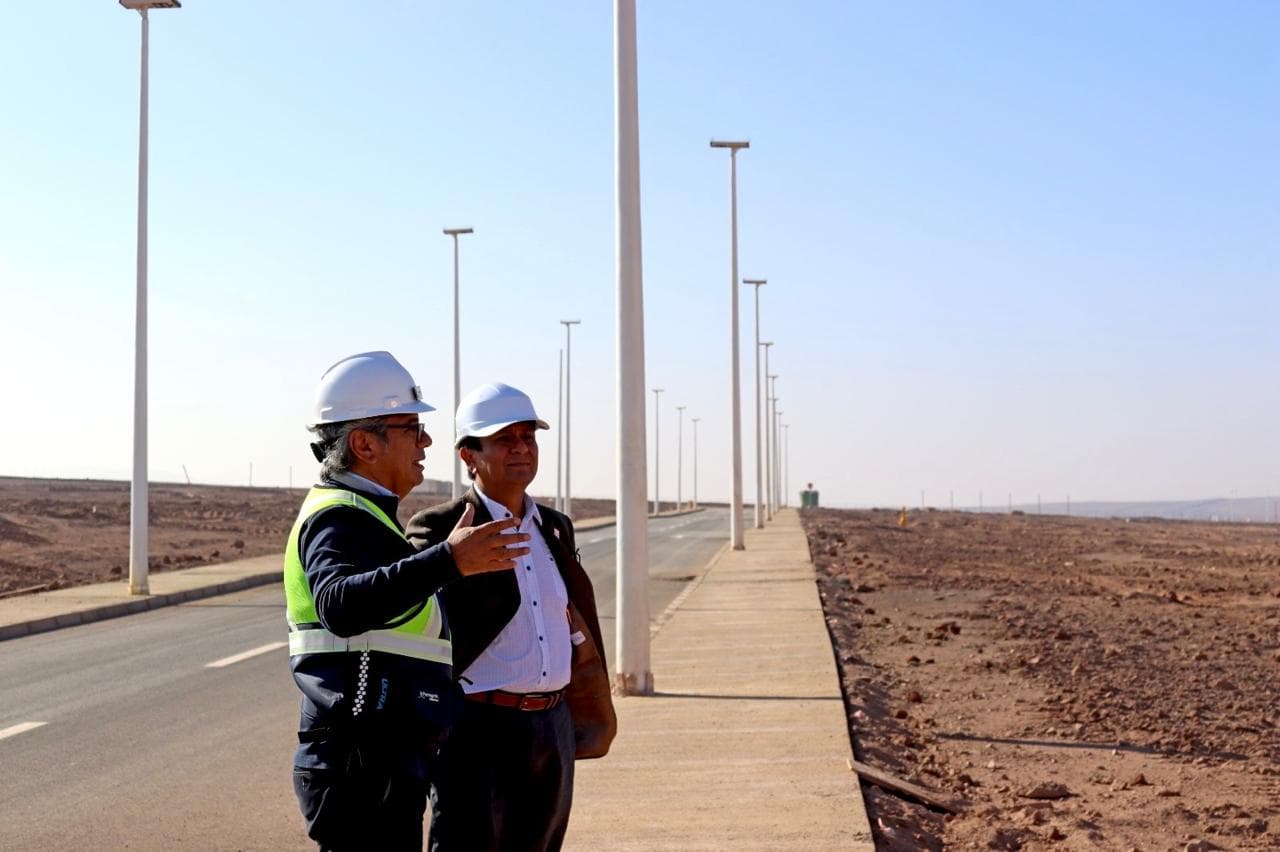 Autoridades regionales y comunales comprobaron avances de la Zona de Desarrollo Logístico La Negra