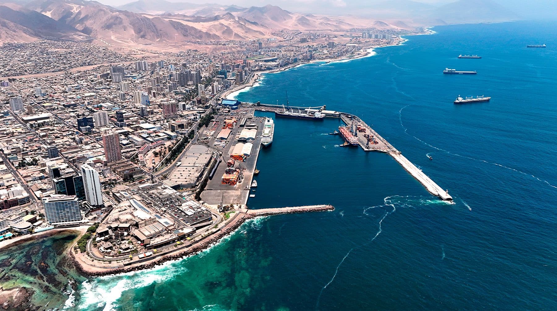 Puerto Antofagasta conmemora 28 años con obras que permitirán duplicar su capacidad logística